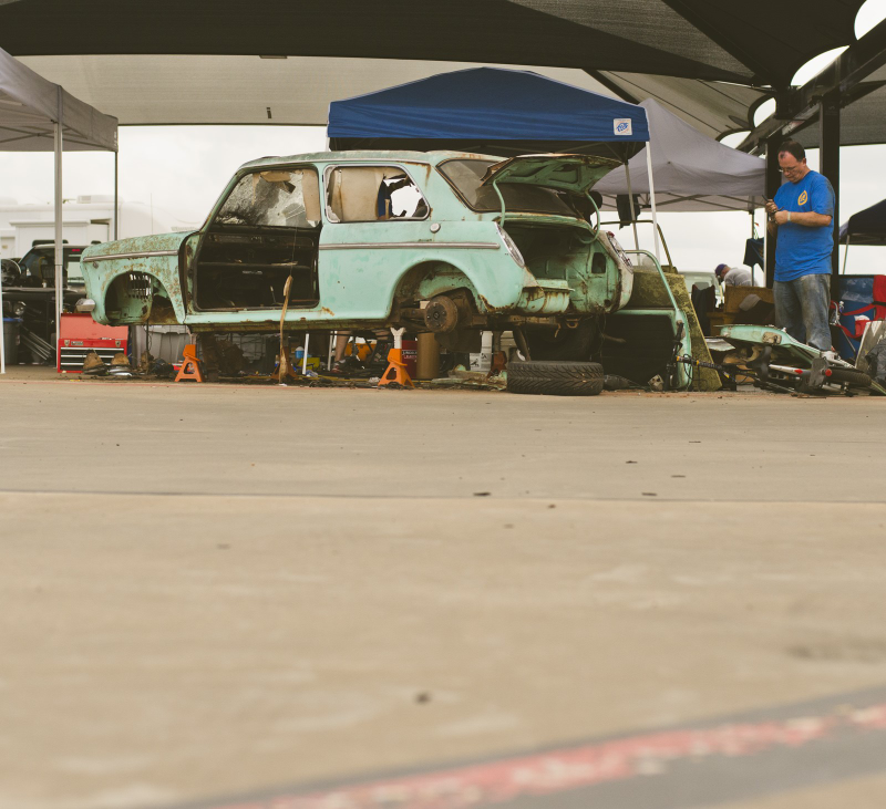 Illustration for article titled The Least Prepared Team In The History Of The 24 Hours Of LeMons